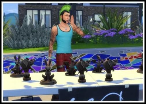 Flea Market appears every Sunday
