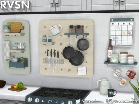 Peg To Differ – Kitchen Clutter