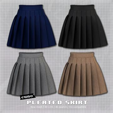 Pleated skirt